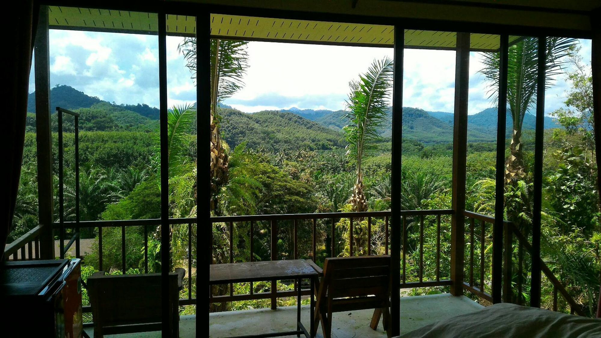 Khao Sok Horizon Hotel Phanom Kültér fotó