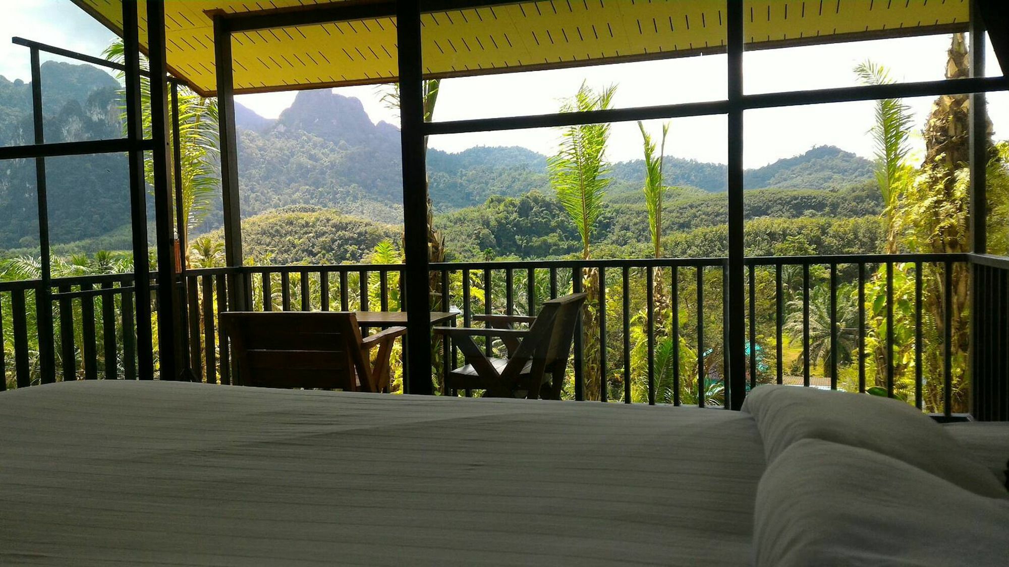 Khao Sok Horizon Hotel Phanom Kültér fotó